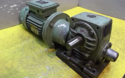 Alternative view of Getriebemotor 0,37 kW 20 U/min von Leroy Somer - LZ63L2
