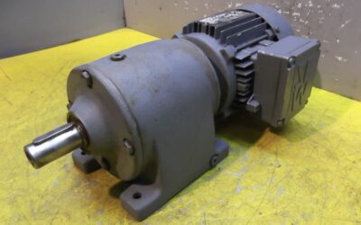 Getriebemotor 0,25 kW 41 U/min von SEW Eurodrive - R40DT71C4