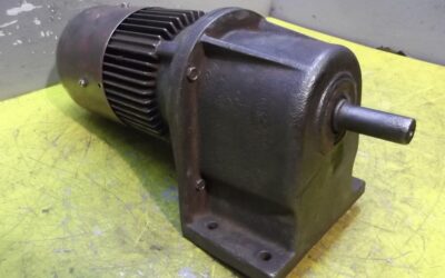 Alternative view of Getriebemotor 0,37 kW 85 U/min von BAUER - DK740/178