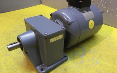 Getriebemotor 0,37 kW 107 U/min von Groschopp - DM120-80