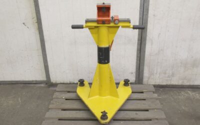 Alternative view of Theodolit Stativ von unbekannt - verschiebbar verstellbar