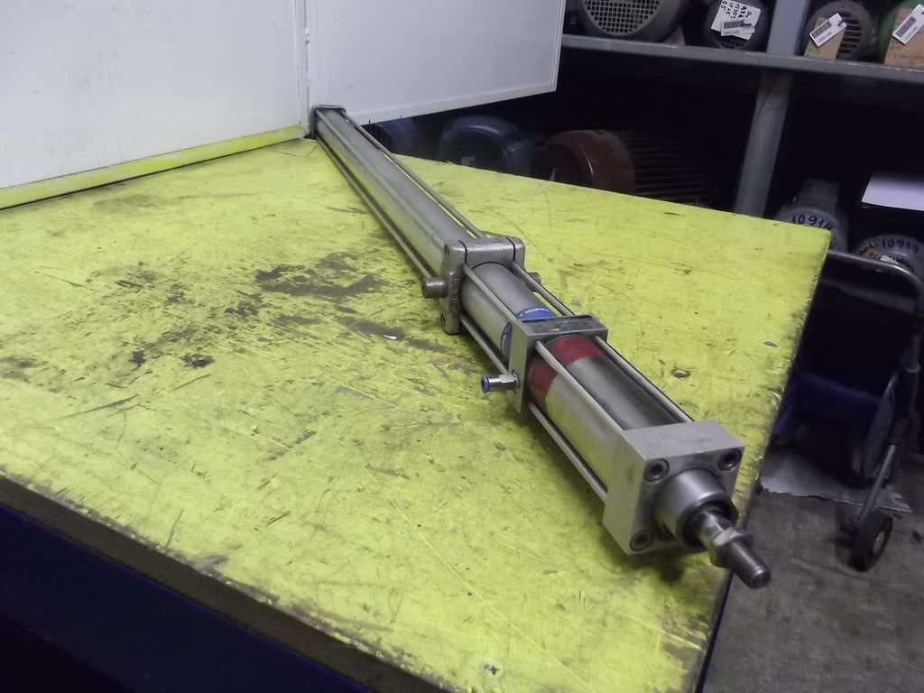 Pneumatikzylinder von Festo - DKE-40-800-PPV-A – Bild 2