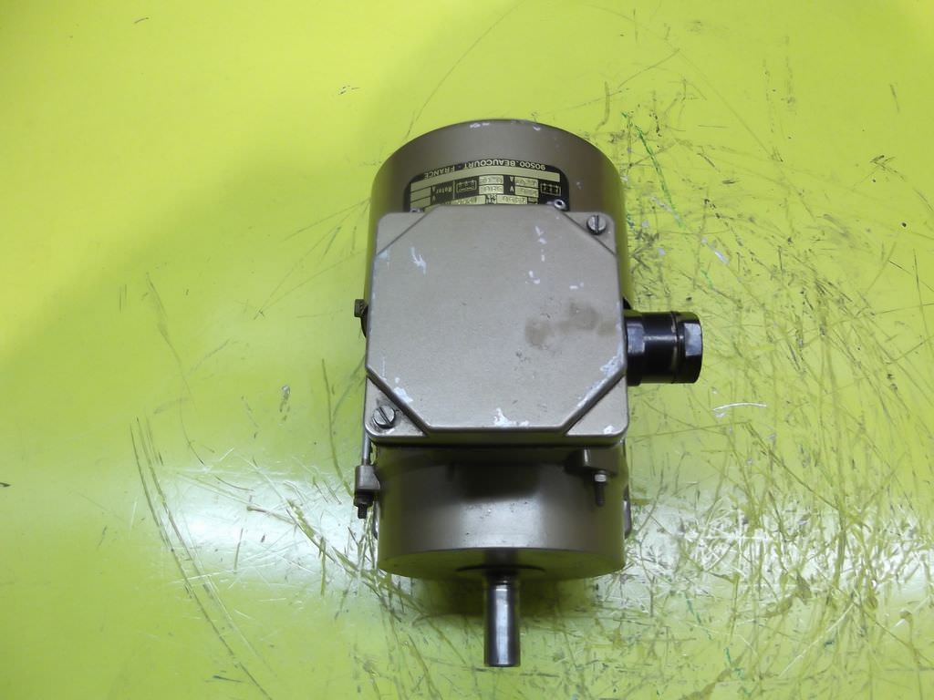 Elektromotor 0,18 kW 1390 U/min von Unelec - S 063 4B – Bild 3