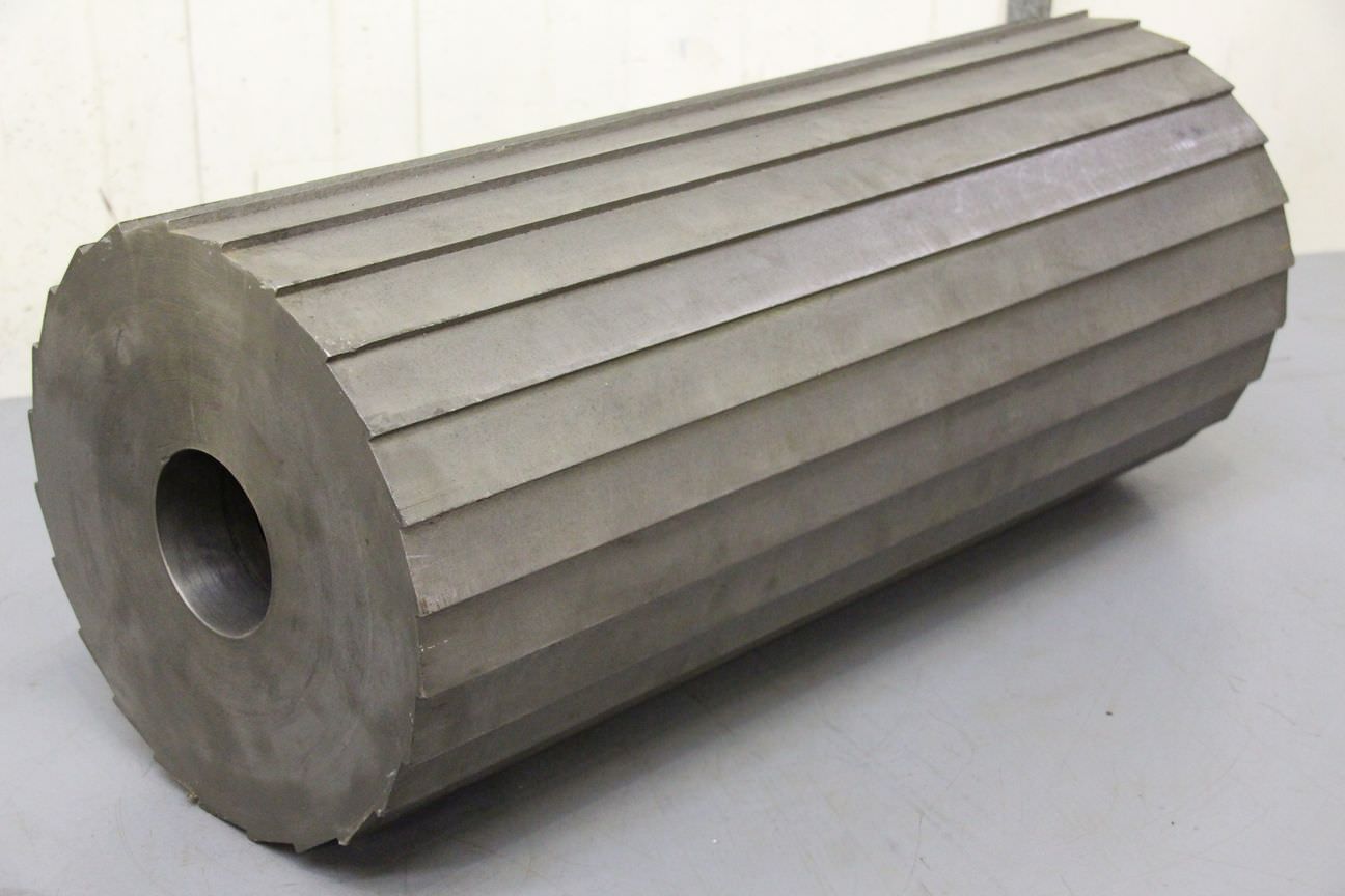 Hacker Einzugsrolle von Stahl - Ø 270 x 626 mm
