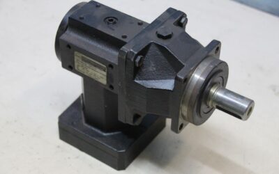 Getriebe 1:30 von Stöber - P401SPV0100KX401VF0030