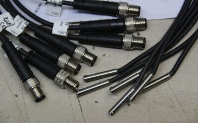 Alternative view of Näherungsschalter 7 Sück von Ipf Electronic - MZR42178