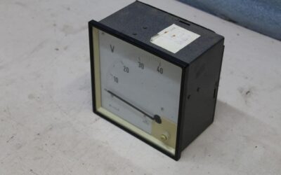 Einbaumessgerät Analog von H&B Elima - Spannungsmessgerät, Voltmeter 0-40V