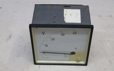 Alternative view of Einbaumessgerät Analog von H&B Elima - Spannungsmessgerät, Voltmeter 0-40V