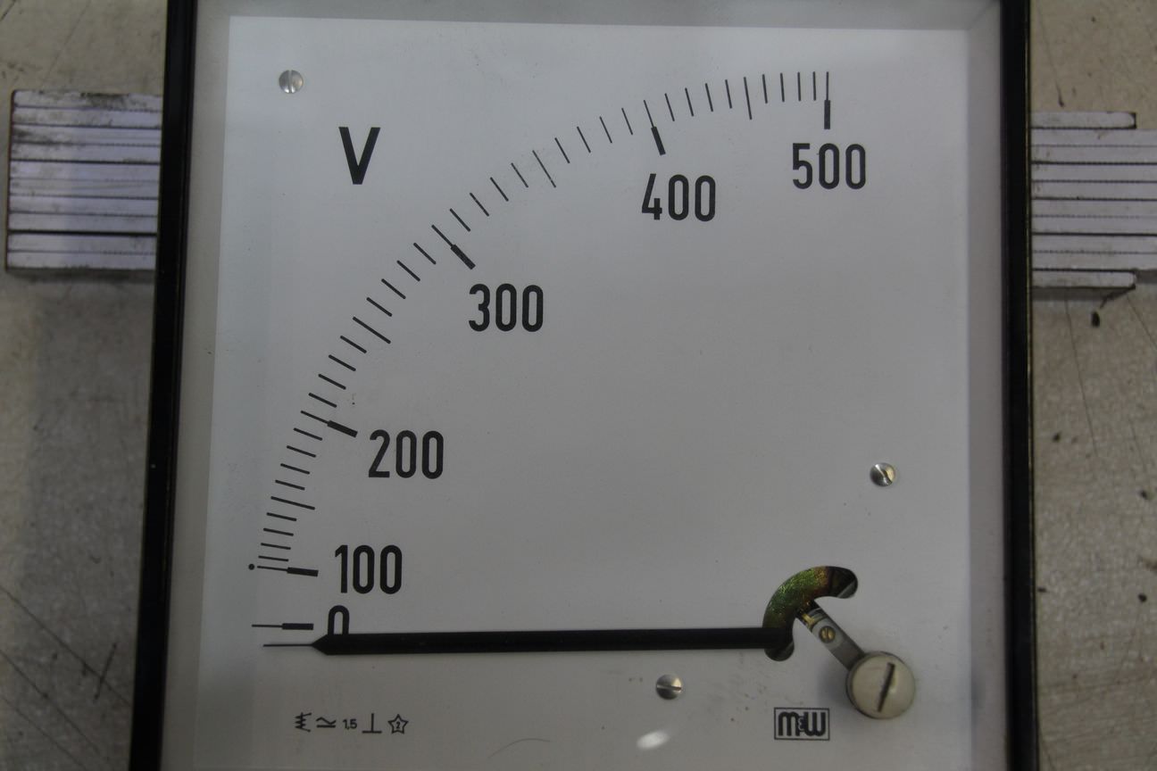 Einbaumessgerät Analog von MEW - Spannungsmessgerät, Voltmeter 100-500V – Bild 5