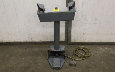 Alternative view of Zweihand-Bedienpult mit Fußschalter von unbekannt - Zweihand