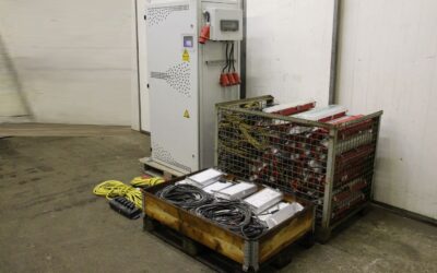 Notbeleuchtung mit 50 Lampen von Kaufel - mit Batterien und Ladegerät