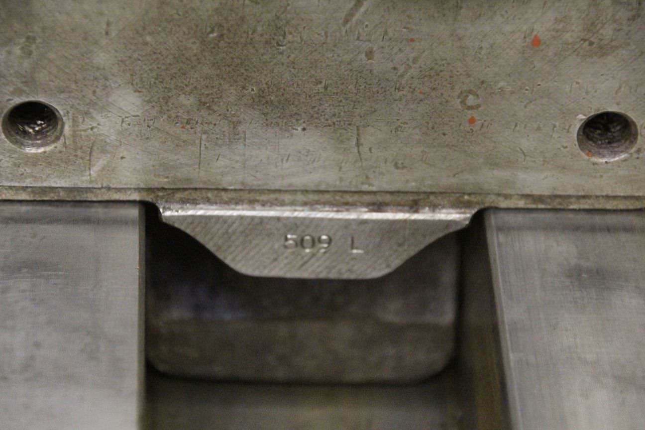 hydraulischer Maschinenschraubstock defekt von Unbekannt - Spannweite 340 mm – Bild 4