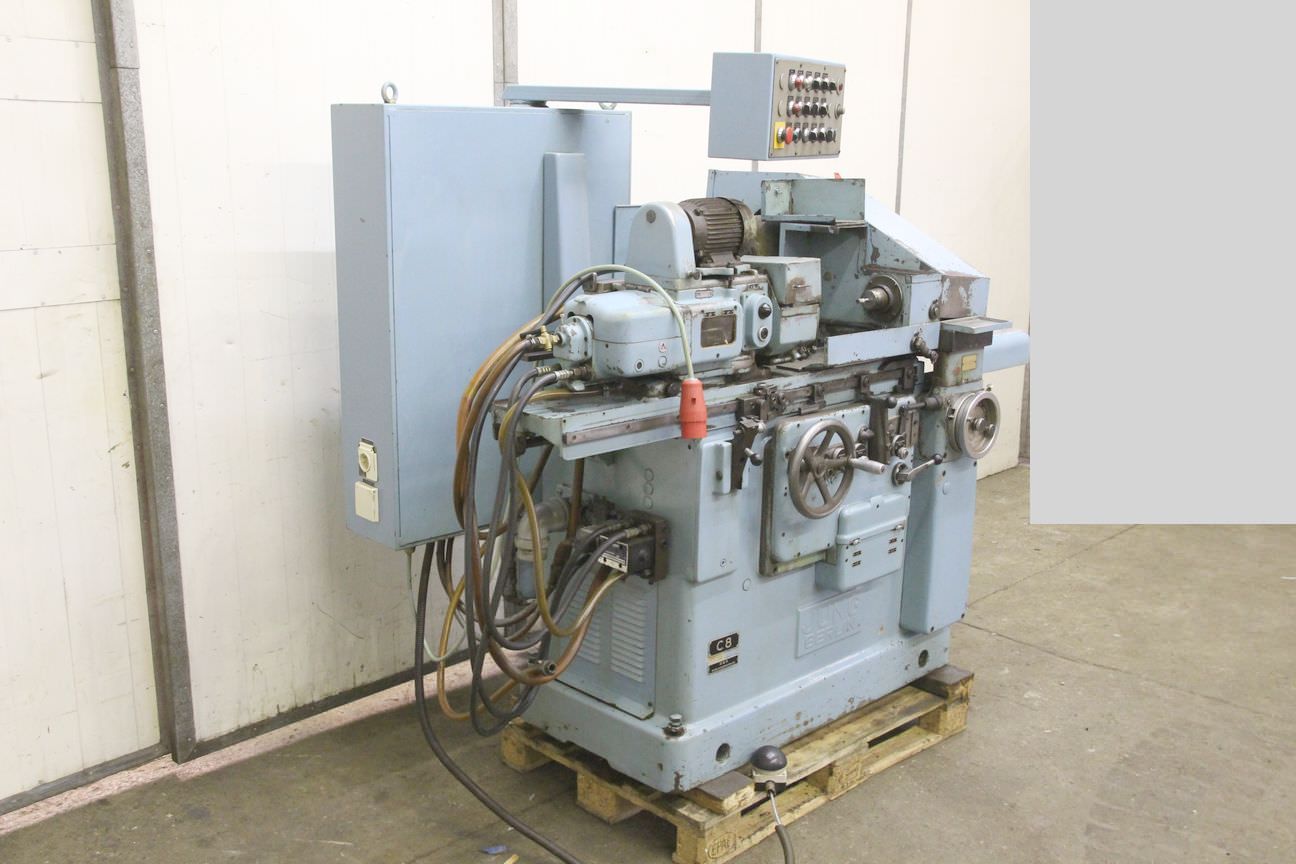 Innen-Rundschleifmaschine von JUNG - C8