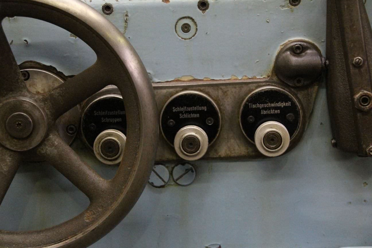 Innen-Rundschleifmaschine von JUNG - C8 – Bild 9