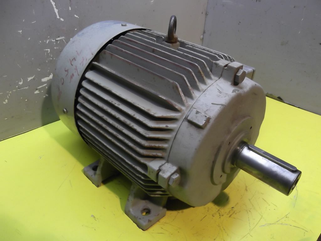Elektromotor 1,2/4 kW 980/1450 U/min von Siemens - 1LA3130-1BD40-Z – Bild 2