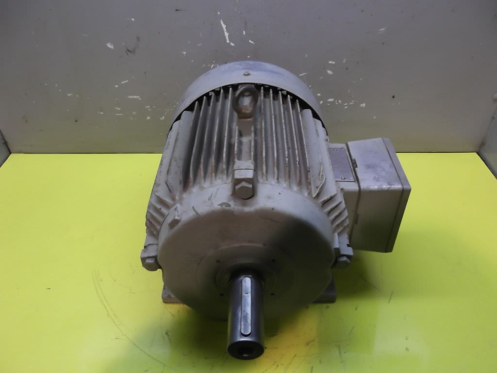 Elektromotor 1,2/4 kW 980/1450 U/min von Siemens - 1LA3130-1BD40-Z – Bild 3