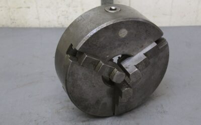 Dreibackenfutter von unbekannt - Durchmesser 240 mm