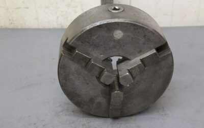 Alternative view of Dreibackenfutter von unbekannt - Durchmesser 240 mm