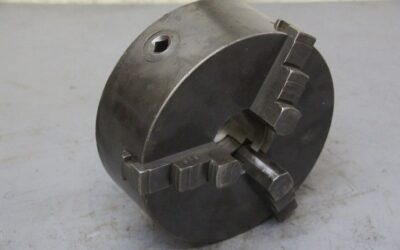 Dreibackenfutter von unbekannt - Durchmesser 190 mm