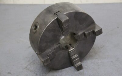 Vierbackenfutter von unbekannt - Durchmesser 195 mm