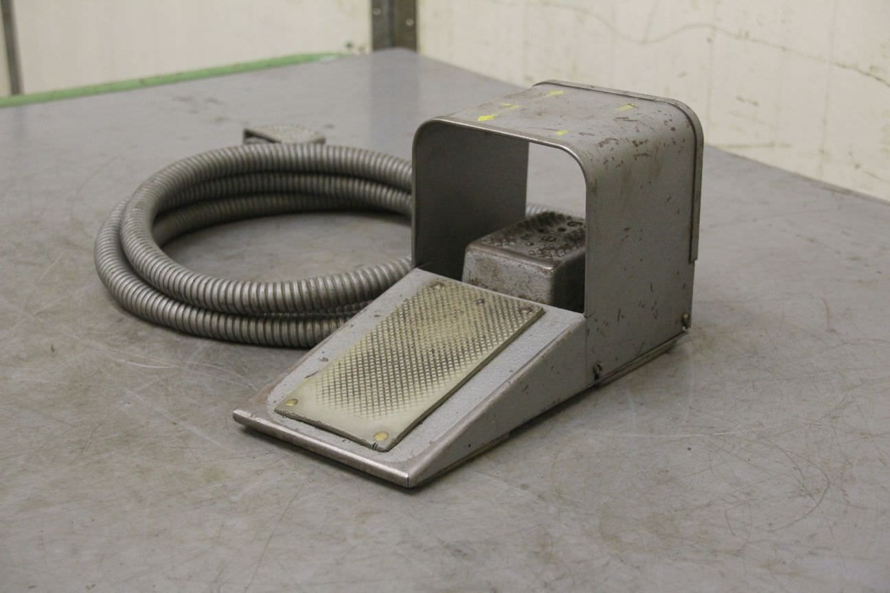 Fußschalter von Trumpf - Sunimat 400