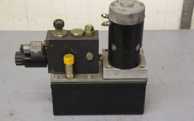 Alternative view of Hydraulikpumpe für Elektrostapler 24 V von Climax Handling - mit Hydrauliktank