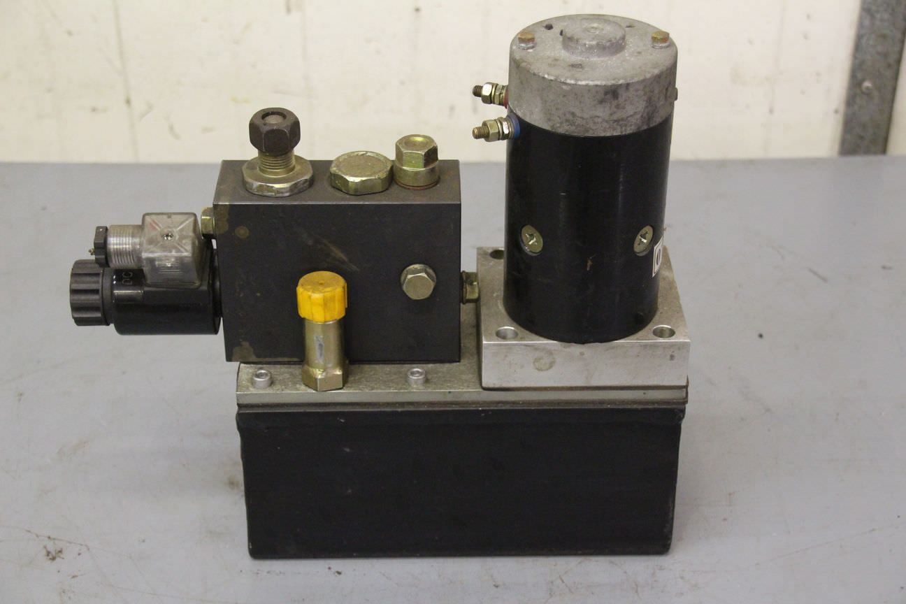 Hydraulikpumpe für Elektrostapler 24 V von Climax Handling - mit Hydrauliktank – Bild 2