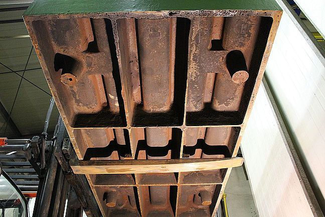 Aufspannplatte mit T Nut von unbekannt - 4930/1465/H860 mm – Bild 5