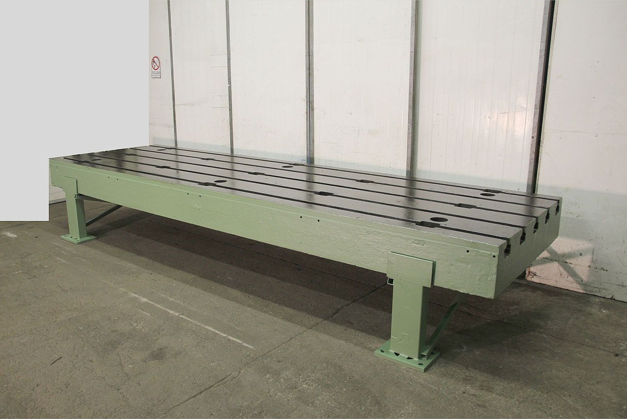 Aufspannplatte mit T Nut von unbekannt - 4930/1465/H860 mm