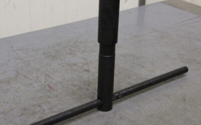 Alternative view of Dreibackenfutter Schlüssel von unbekannt - vierkant 17 mm