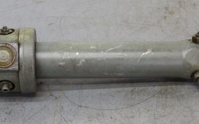 Alternative view of Hydraulikzylinder von Rexroth - Hub 150 mm  CD70B40/25-320