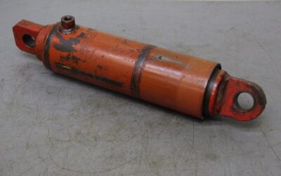 Hydraulikzylinder von unbekannt - Hub 218 mm