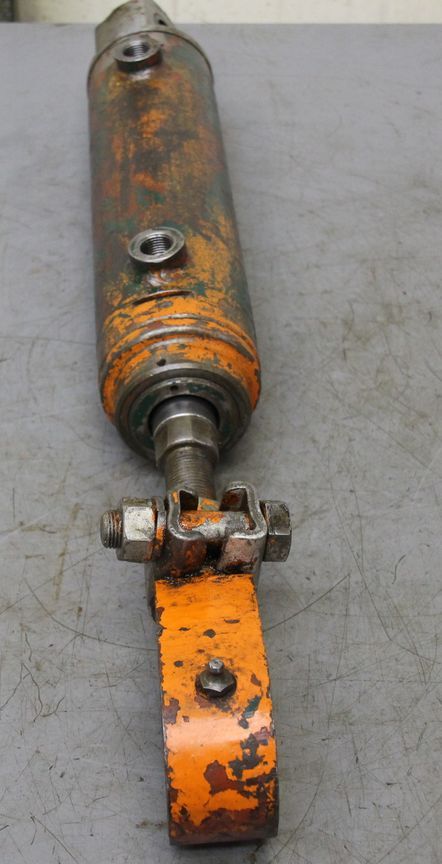 Hydraulikzylinder von unbekannt - Hub 138 mm – Bild 3