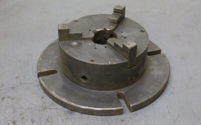 Dreibackenfutter von unbekannt - Durchmesser 190 mm