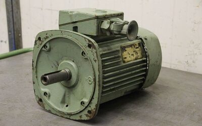 Elektromotor 1,8 kW 705 U/min von VEM - KMR 112M8 A