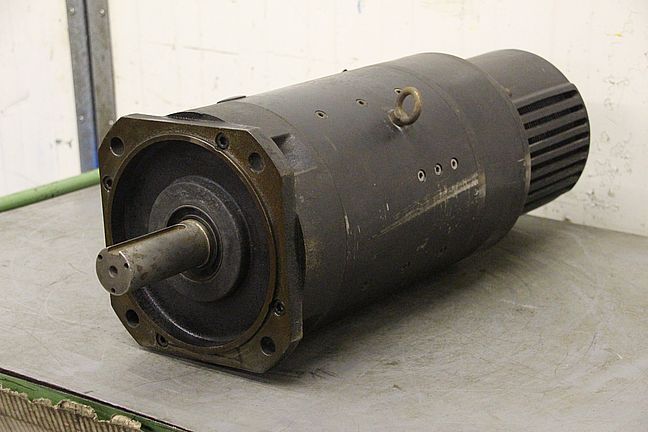 DC Servomotor 5,5/7,5 kW 1160/3500 U/min von FANUC - A06B-0815-B001 – Bild 2