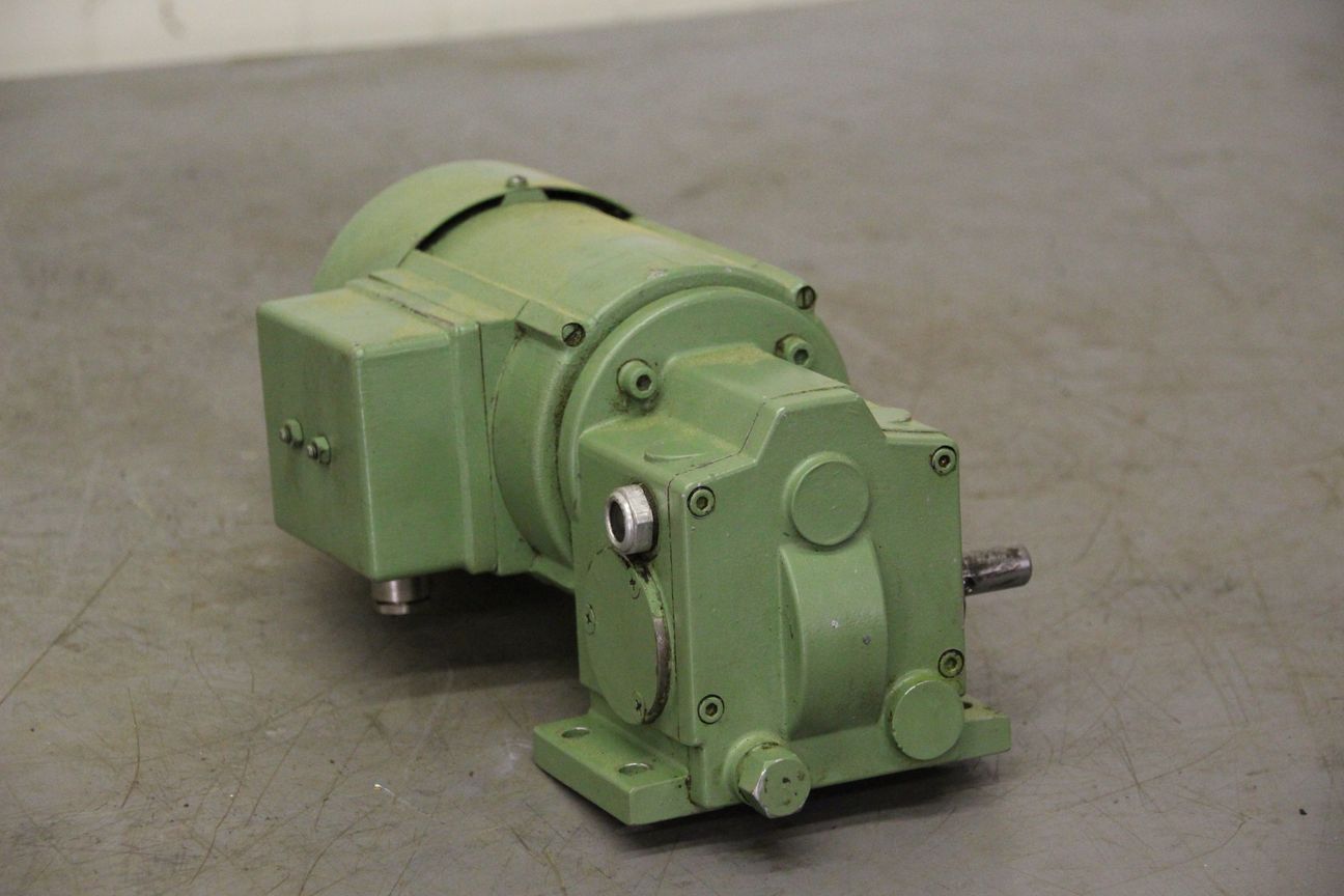 Getriebemotor 0,07 kW 75 U/min von Zürrer - LFV 451/1 – Bild 2