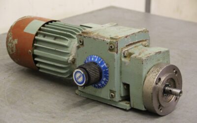 Alternative view of regelbarer Getriebemotor 0,25 kW 64 - 640 U/min von VEM - KMER 71 K 4