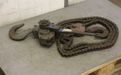 Alternative view of Hebel-Kettenzug von VEB - 5 ton