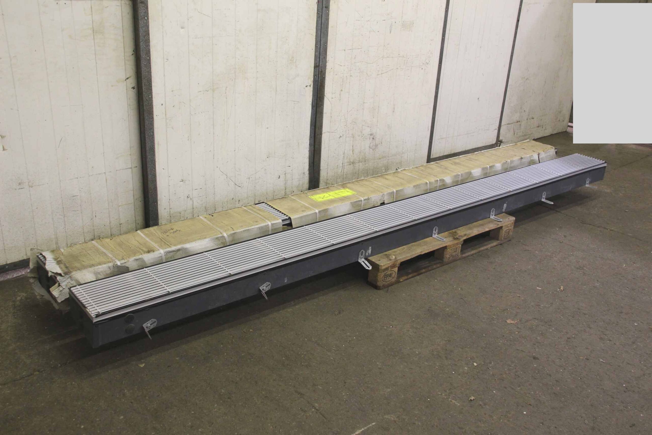 Unterflurkonvektor von unbekannt - 3900/260/H145 mm – Bild 2