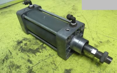 Alternative view of Pneumatikzylinder von Martonair - RM/8080 R  Hub 100 mm