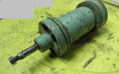 Pneumatikzylinder von Festo - Hub ca 138 mm