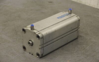 Kompaktzylinder von Festo - Hub 200 mm