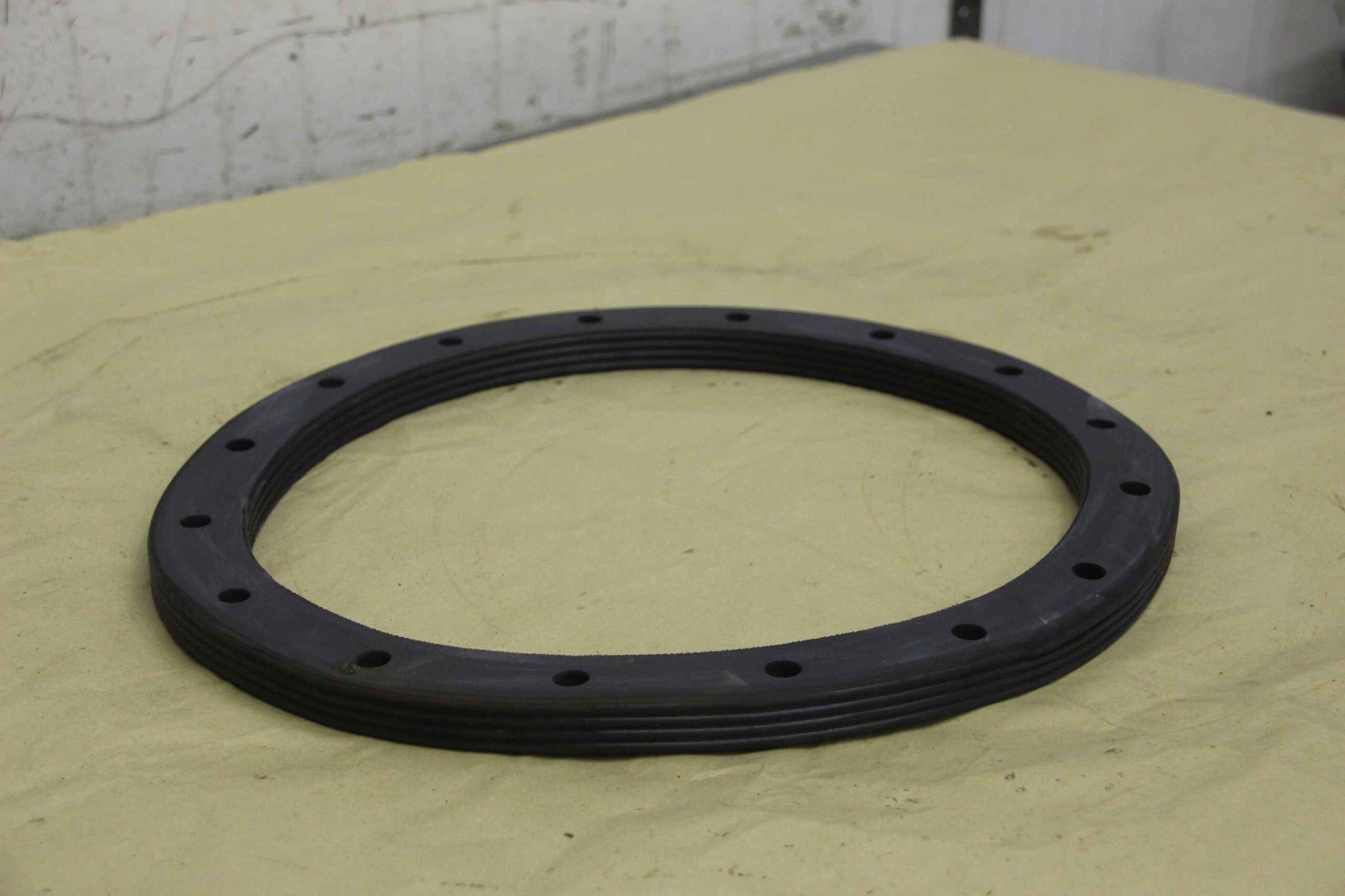 Dichtplatte von unbekannt - Ø 390/320 mm – Bild 2