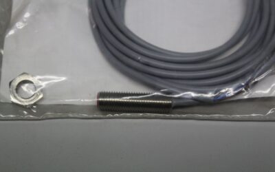 Alternative view of Induktiver Sensor von Baumer - IFR08.26.15/L
