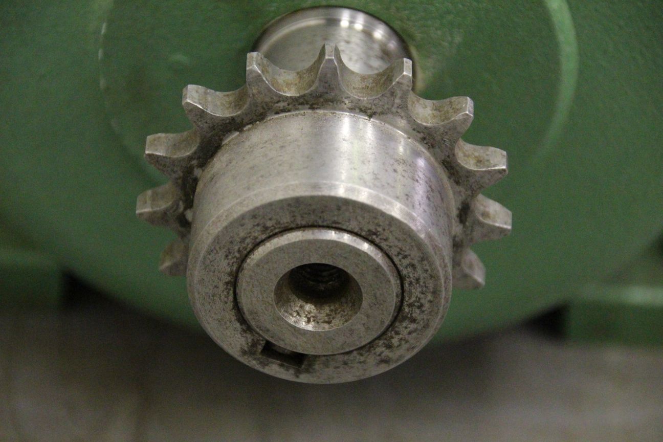 Elektromotor 0,6 kW 800 U/min von Lenze - GFT 100-2 / S2E 170 – Bild 4