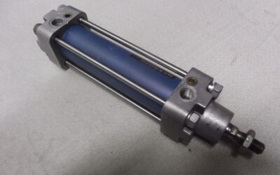 Alternative view of Pneumatikzylinder von Rexroth - 523 000 016 0