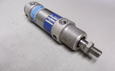 Alternative view of Pneumatikzylinder von Festo - DSW-50-25 P