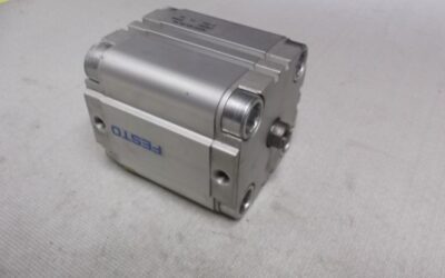 Alternative view of Kompaktzylinder von Festo - ADVU-63-50-PA