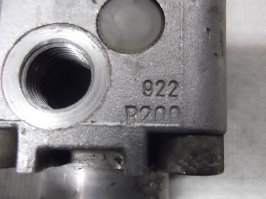 Pneumatikzylinder von unbekannt - Hub 82 mm – Bild 4